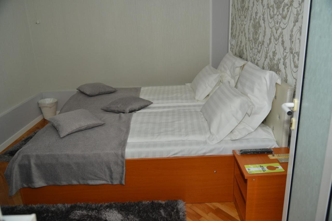 Ferienwohnung Stejarul Buzau Exterior foto